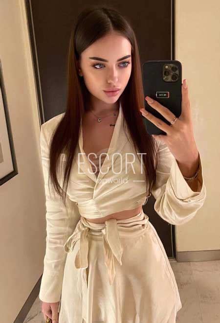 elegancy models - escorts madrid If you want to know more about the experience of being accompanied by one of our exclusive Spanish escorts in Madrid for an event, you can access our contact form, call us on +34 664 749 417 or +34 930 107 868 or email us to: info@elegancymodels